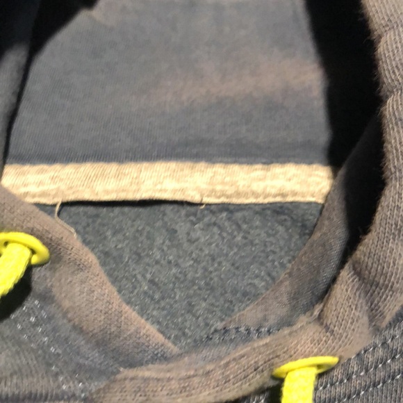 ⭐️⬇️ Nike Men’s Distressed Sweatshirt/Hoodie Jacket - Picture 9 of 12